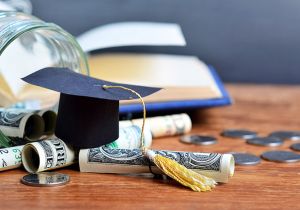 Təqaüdə müraciət